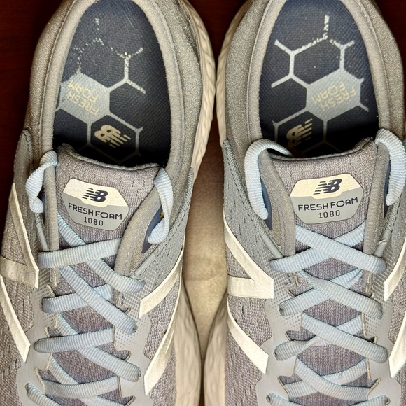 New Balance Women's Fresh Foam 1080 - Light Blue and White - Picture 2 of 9